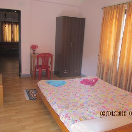 Le Rhododendron Chambres D'Hotes Kathmandu Esterno foto